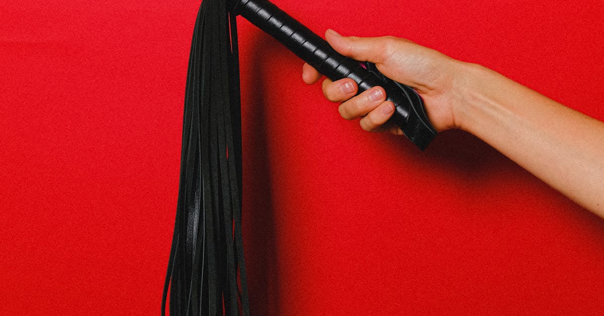 Navigating Sensitive Topics Without Escalation